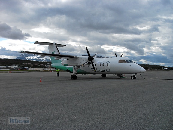 LN-WIR DHC-8 103 Widerøe TOS (4130 відвідувань) LN-WIR DHC-8 103 Widerøe TOS