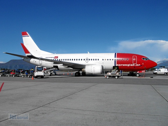 LN-KHC B737-31S Norwegian AES (2005 відвідувань) LN-KHC B737-31S Norwegian AES