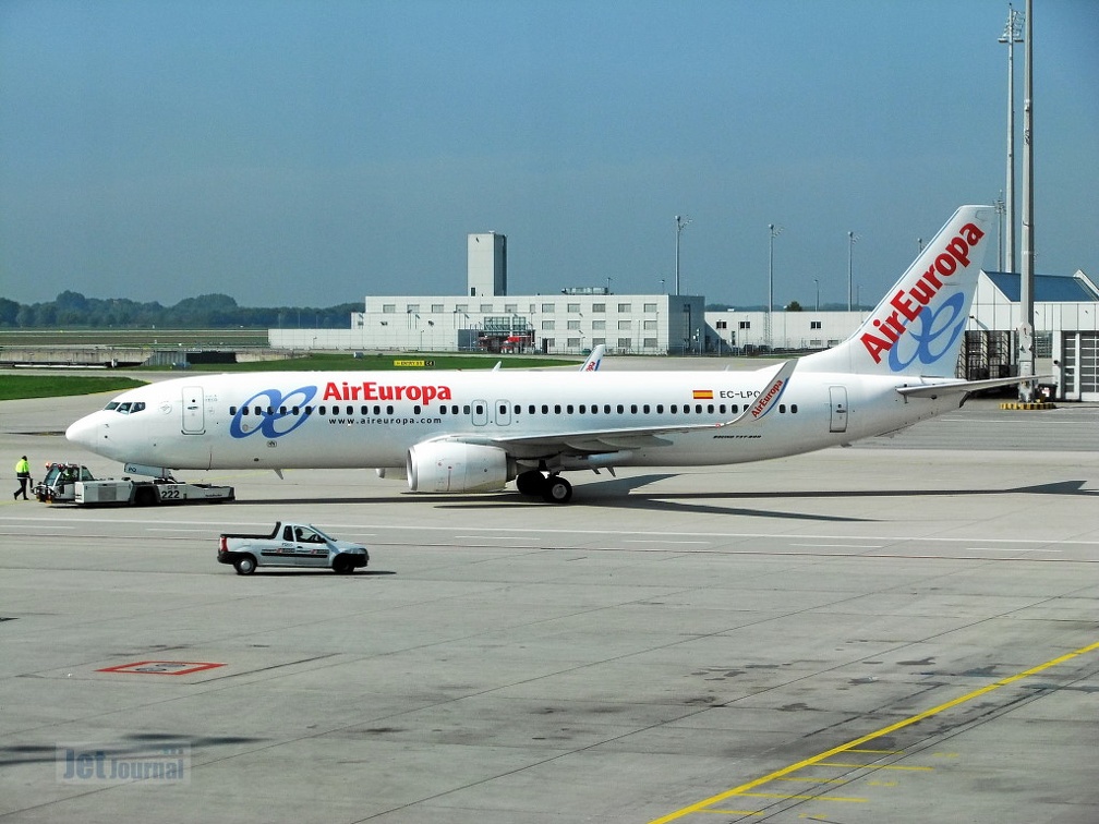 EC-LPQ B737-85P Air Europa MUC (1789 odwiedzin) EC-LPQ B737-85P Air Europa MUC