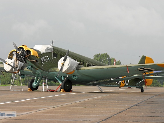 F-AZJU, Ju-52/3m (CASA 352L) (1964 Besuche) Flugtag Stendal/ Borstel 2010 F-AZJU, Ju-52/3m (CASA 352L)