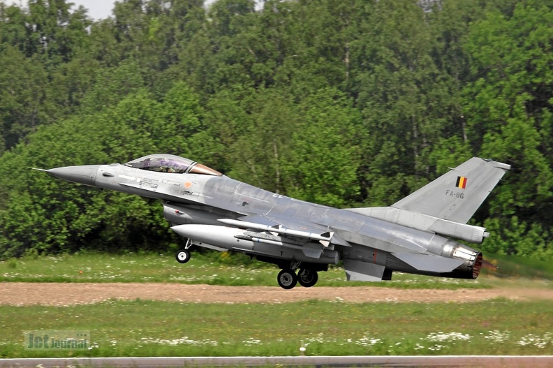 fa-86_f-16am_bac_20131009_1521135960.jpg