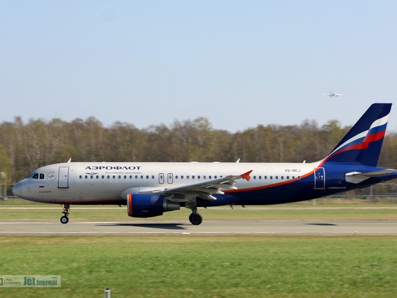 VQ-BEJ, Airbus A320 (3234 Besuche) VQ-BEJ, Airbus A320