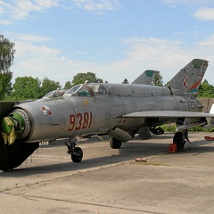 9381 MiG-21bis Malbork (949 visits) 9381 MiG-21bis Malbork