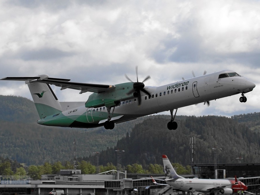 LN-WDK DHC-8 402 Widerøe (2579 visitas) LN-WDK DHC-8 402 Widerøe