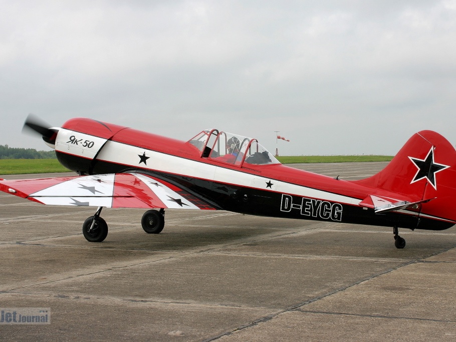 Jak-50, D-EYCG (1634 Besuche) Stendal/Borstel 2004 Jak-50, D-EYCG