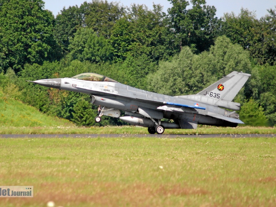 J-635 F-16AM RNLAF (просмотров: 2739) Rostock Laage RLG ETNL J-635 F-16AM RNLAF