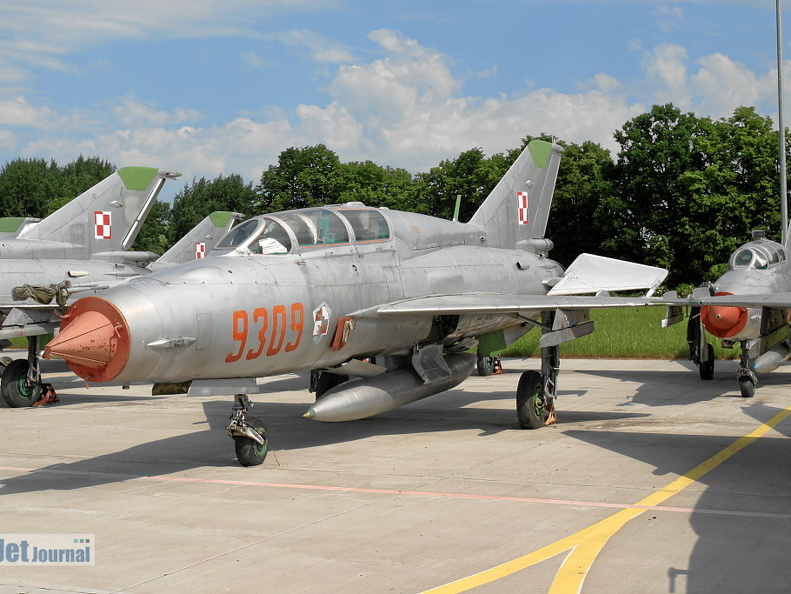 9309 MiG-21UM Malbork (956 odwiedzin) 9309 MiG-21UM Malbork