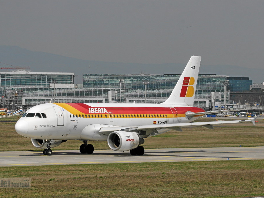 EC-HGT A319-111 Iberia FRA (просмотров: 2493) Frankfurt FRA/EDDF EC-HGT A319-111 Iberia FRA