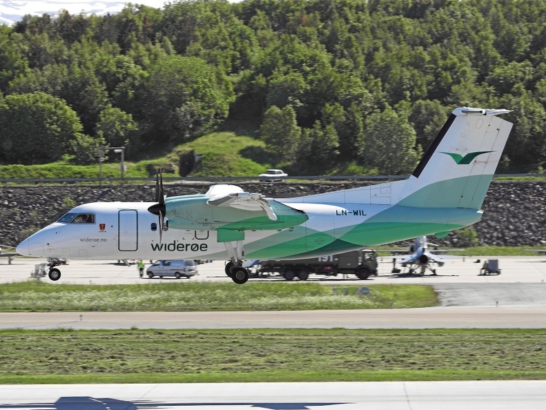 LN-WIL DHC-8-103 Widerøe BOO (2250 odwiedzin) LN-WIL DHC-8-103 Widerøe BOO
