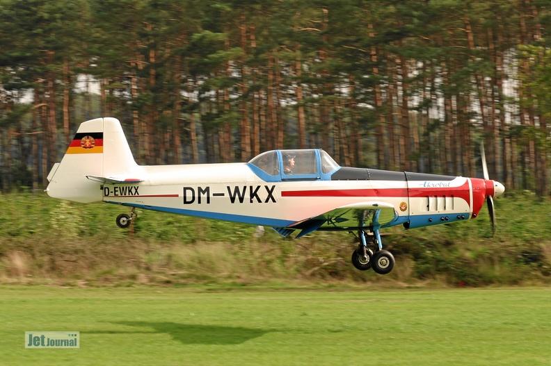 z526a-dewkx-10c_20100926_2078671500.jpg