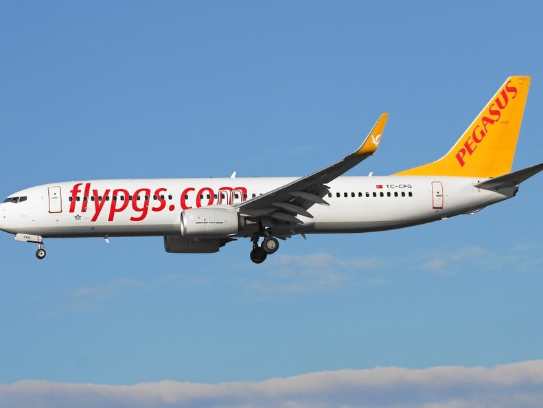 TC-CPG B737-82R Pegasus DUS (1491 visite) TC-CPG B737-82R Pegasus DUS