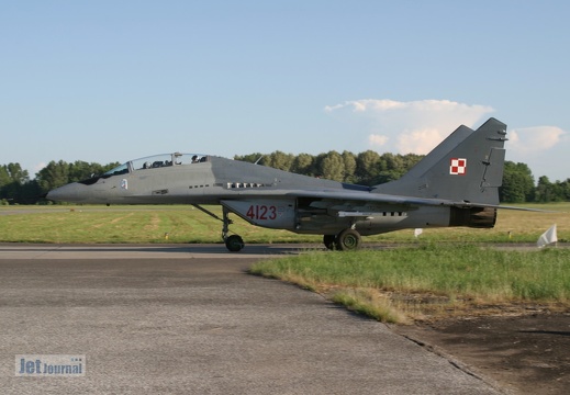 4123 MiG-29GT 41elt ex 29+25 ex 185 (793 Besuche) 4123 MiG-29GT 41elt ex 29+25 ex 185