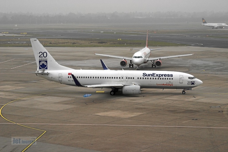 tc-suz_b737-8hx_sun_express_20140108_1465802604.jpg