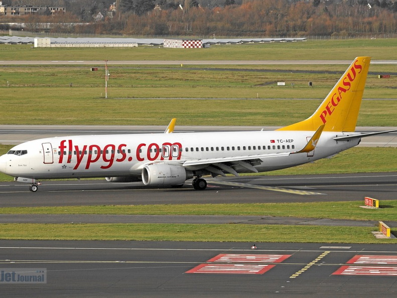 TC-AEP B737-82R Pegasus Airlines DUS
