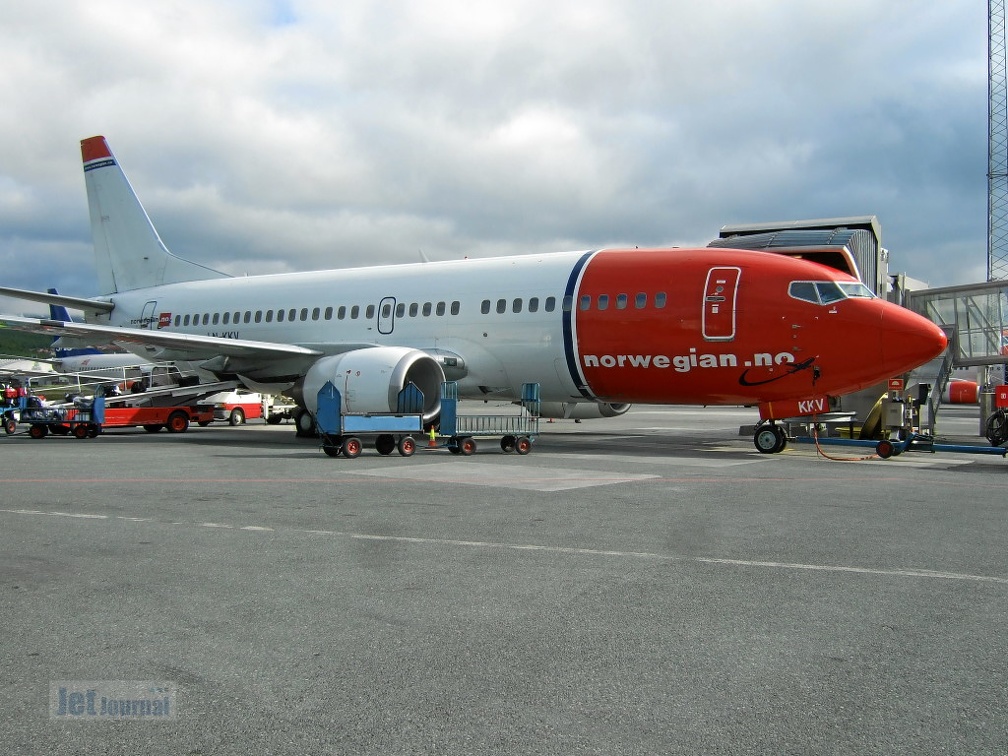 LN-KKV B737-3Y5 Norwegian TOS