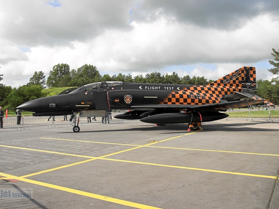 38+13 F-4F WTD61 (просмотров: 2533) Wittmundhafen 29.06.2013 38+13 F-4F WTD61