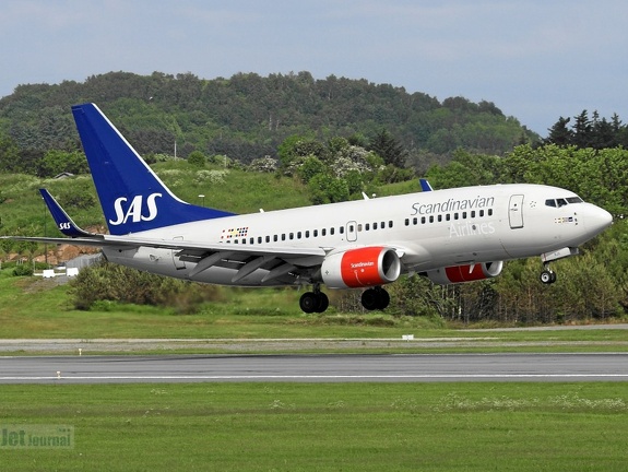 SE-RJX B737-76N SAS Vagn Viking