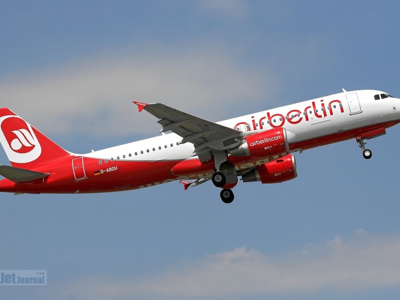 D-ABDU A320-214 Air Berlin SXF (1915 visitas) D-ABDU A320-214 Air Berlin SXF