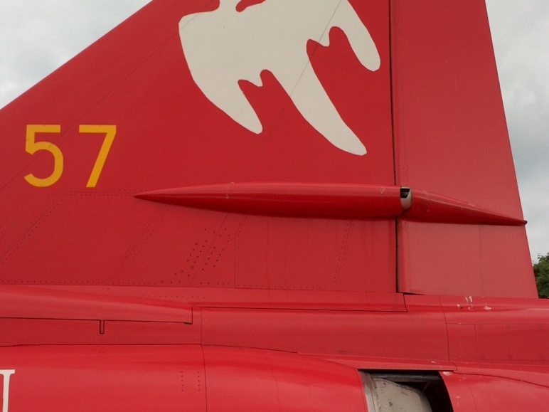 37027 57 AJS37 Viggen (2598 visitas) 37027 57 AJS37 Viggen