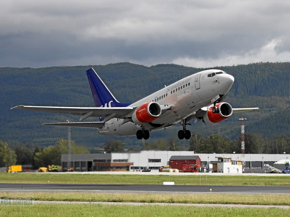 LN-RRC B737-683 SAS (808 відвідувань) LN-RRC B737-683 SAS