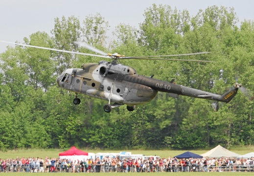 0840 Mi-17