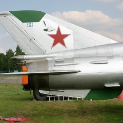 MiG-21SMT, Heckansicht (1485 visitas) MiG-21SMT, Heckansicht