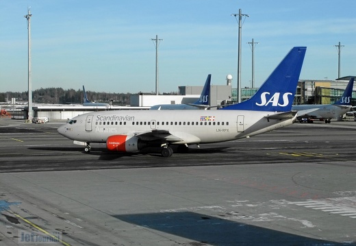 LN-RPX B737-683 SAS OSL