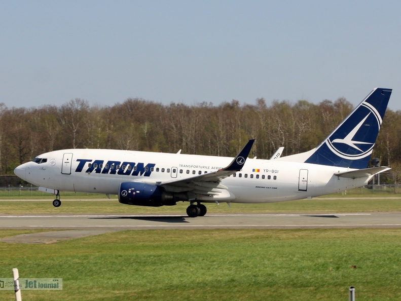 YR-BGI, Boeing 737-78J, Tarom