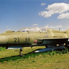 MiG-21U, ex. 251 NVA (2644 Besuche) ex. 23+88 Bundeswehr, Dermsdor/Kölleda 1998 MiG-21U, ex. 251 NVA