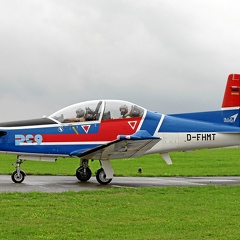 D-FHMT, PC-9B (1700 visingar) Flugtag Stendal/ Borstel 2010, D-FHMT, PC-9B