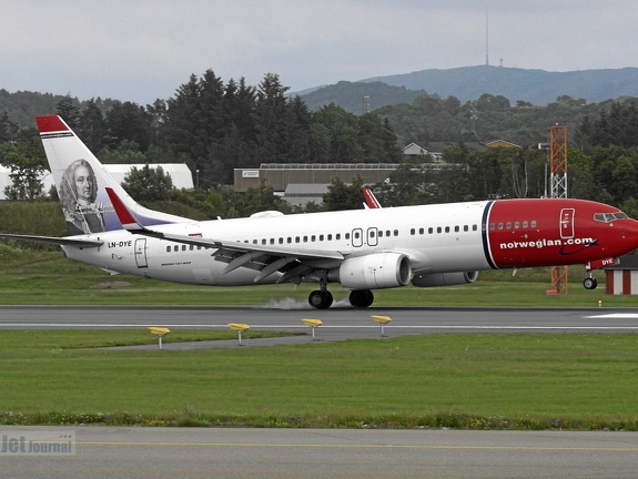 LN-DYE B737-8JP Norwegian Air Shuttle