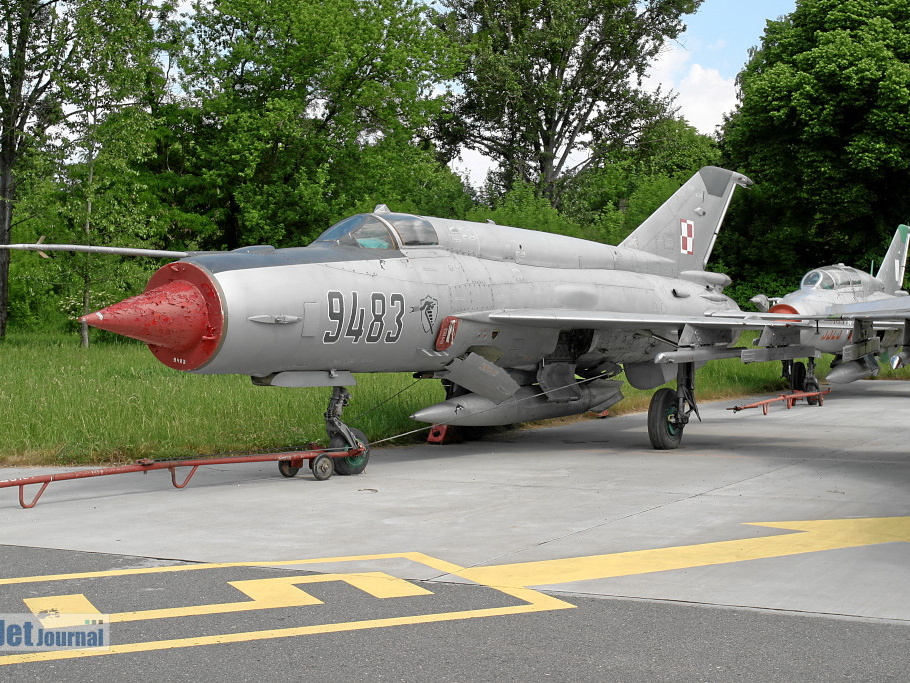 9483 MiG-21bis Malbork (916 відвідувань) 9483 MiG-21bis Malbork