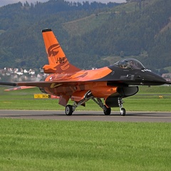 J-015 F-16AM RNLAF