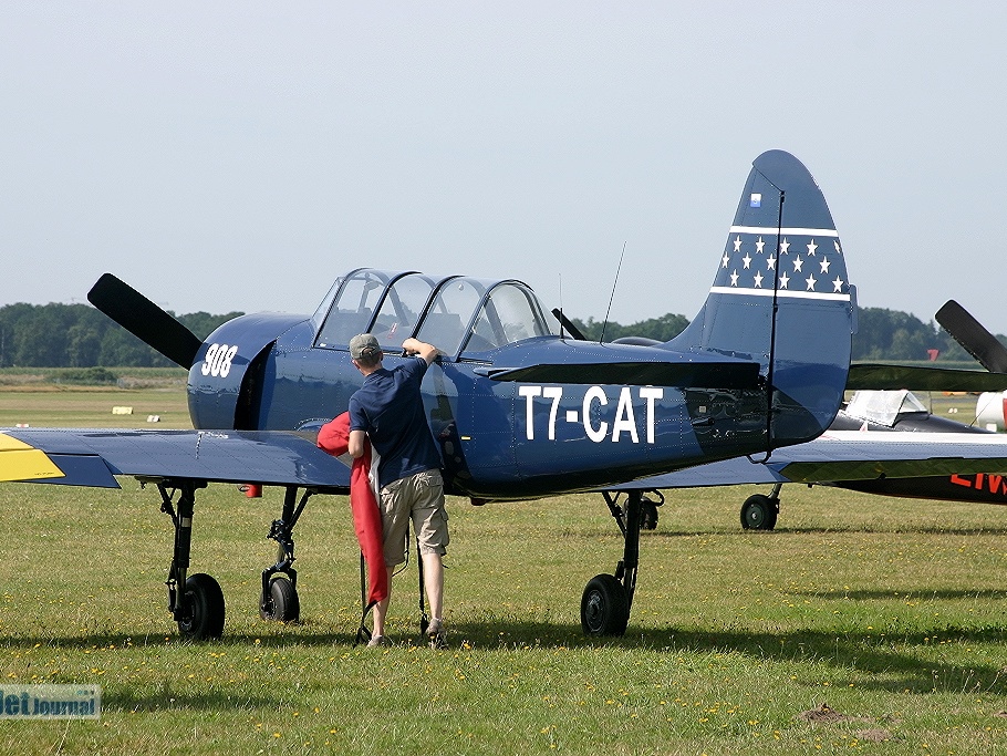 T7-CAT, Jak-52 (1454 Besuche) T7-CAT, Jak-52