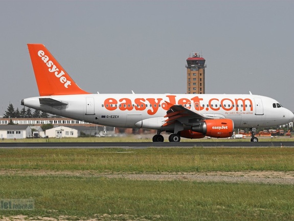 G-EZEV A319-111 EasyJet SXF (1468 Besuche) G-EZEV A319-111 EasyJet SXF