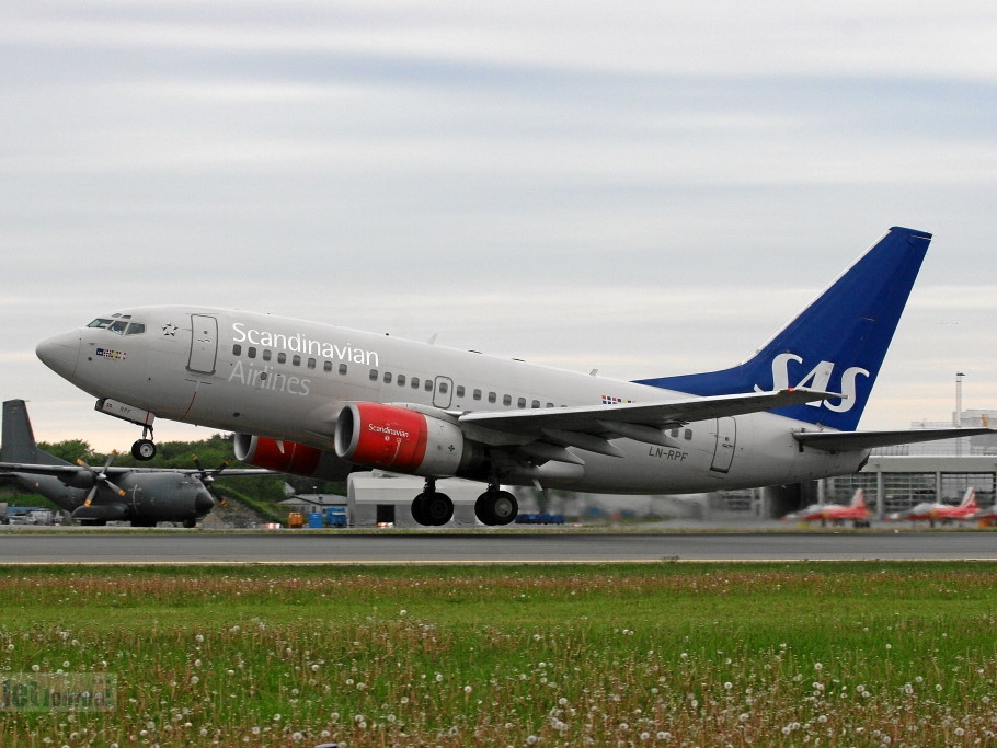 LN-RPF B737-683 SAS Norge