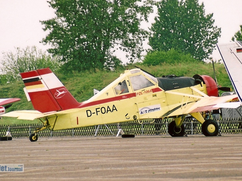 D-FOAA, PZL-106A (1923 Besuche) Stendal/Borstel 2002 (C) Jan Koennig D-FOAA, PZL-106A
