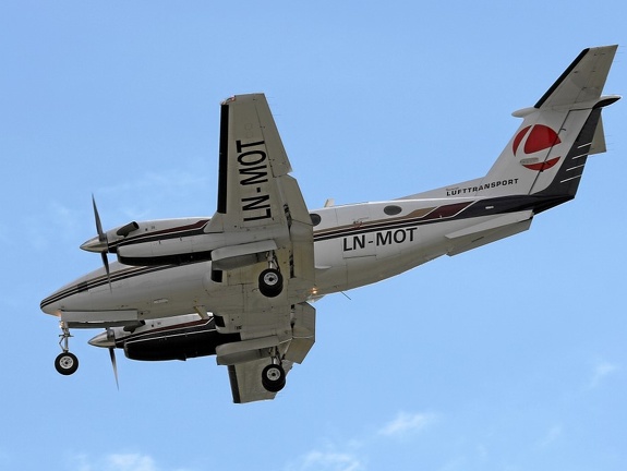 LN-MOT Beech 200 Lufttransport AS Pic2 (1566 Besuche) LN-MOT Beech 200 Lufttransport AS Pic2