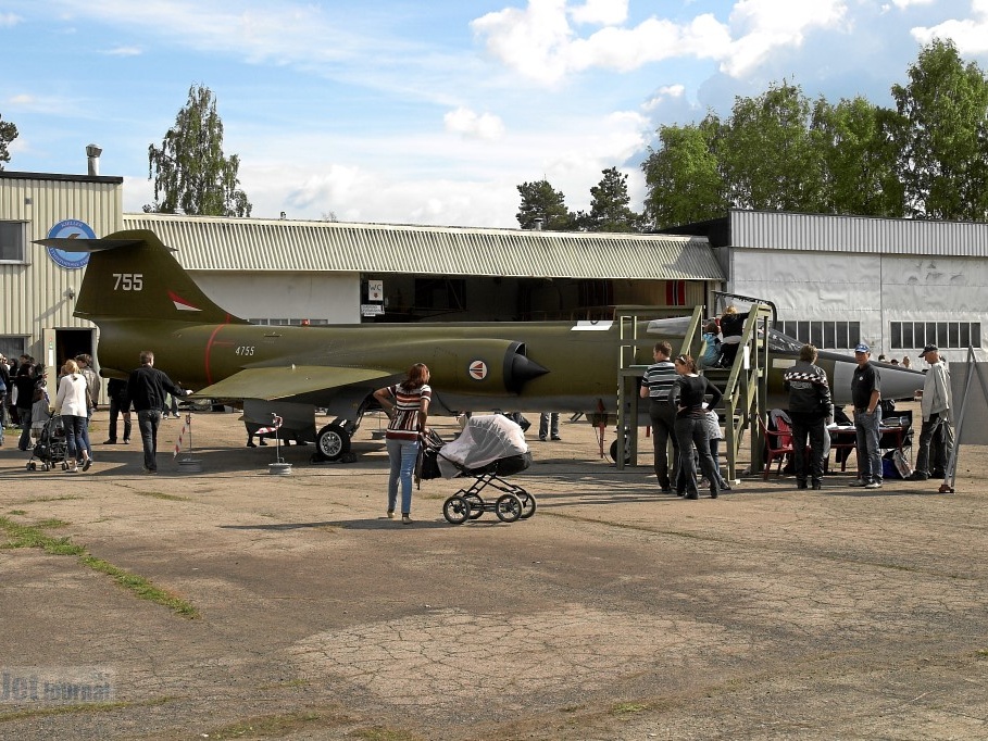 755 CF-104 Luftforsvaret (2314 visites) 755 CF-104 Luftforsvaret