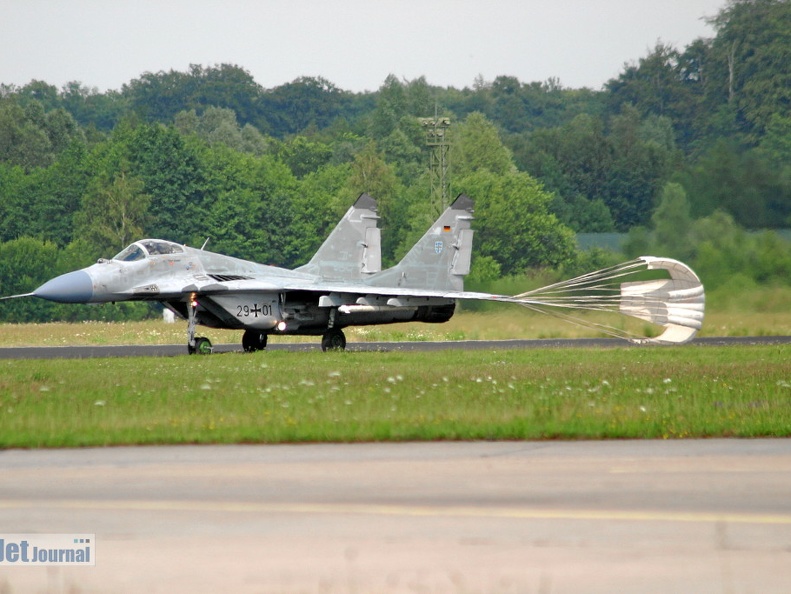 29+01 MiG-29G JG73 Pic9b