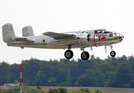 N6123C, North American B-25J Mitchell