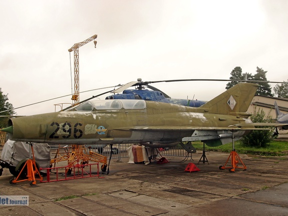 MiG-21U, 296 ex. NVA