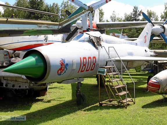 1808, MiG-21PF (просмотров: 3217) 1808, MiG-21PF