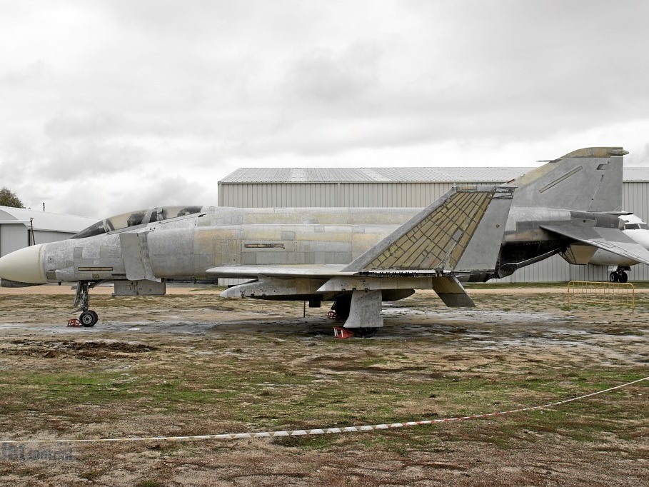 C12-37 12-29 F-4C (4116 visingar) C12-37 12-29 F-4C