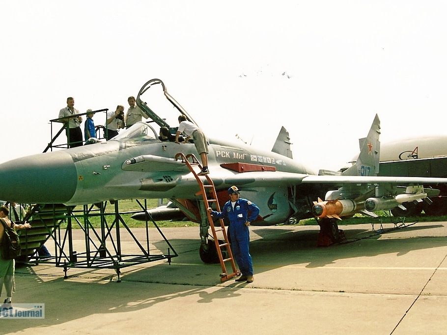 MiG-29SMT, 917 blau (3428 visingar) MAKS 2001, Prototyp MiG-29SMT (9-17) MiG-29SMT, 917 blau