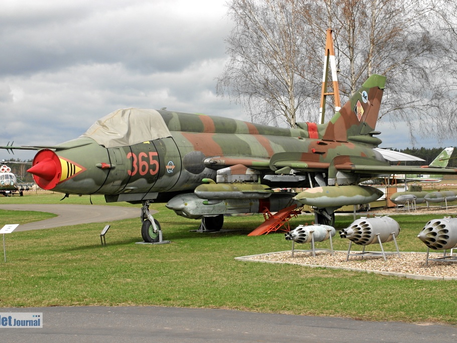 Su-22M4, 365 ex. NVA (3232 Besuche) Su-22M4, 365 ex. NVA