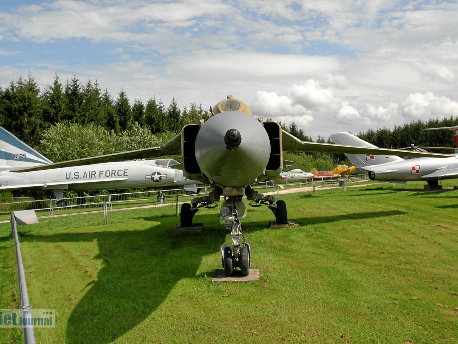 343 20-19 MiG-23ML Pic2 (2857 visits) 343 20-19 MiG-23ML Pic2