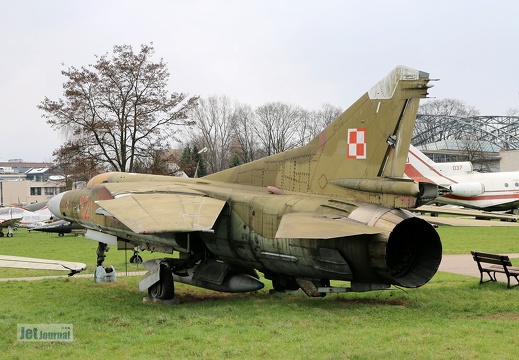 120, MiG-23MF