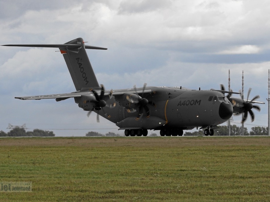 EC-404 A400M