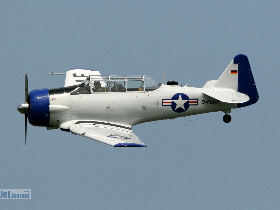 D-FUKK, North American T-6 Harvard (2395 odwiedzin) D-FUKK, North American T-6 Harvard